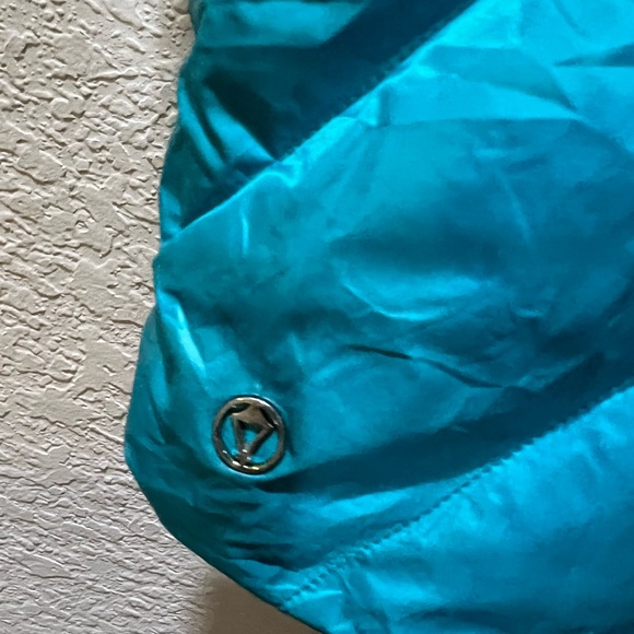 Ivivva goose down reversible vest size 10 - Picture 7 of 9